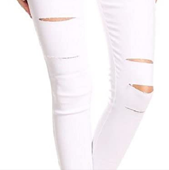 Women's Pull-On Distressed Denim Jeggings in White - Picture 3 of 10